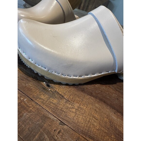 Bjork Beige Leather Swedish Clogs Size 40, New with Flaws, Wood Sole - Picture 7 of 10